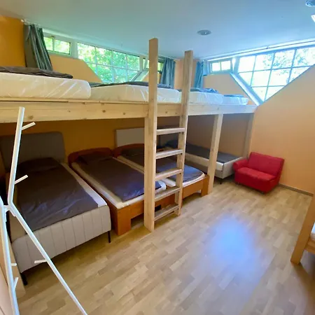 Dokk Agárd Bed & Breakfast